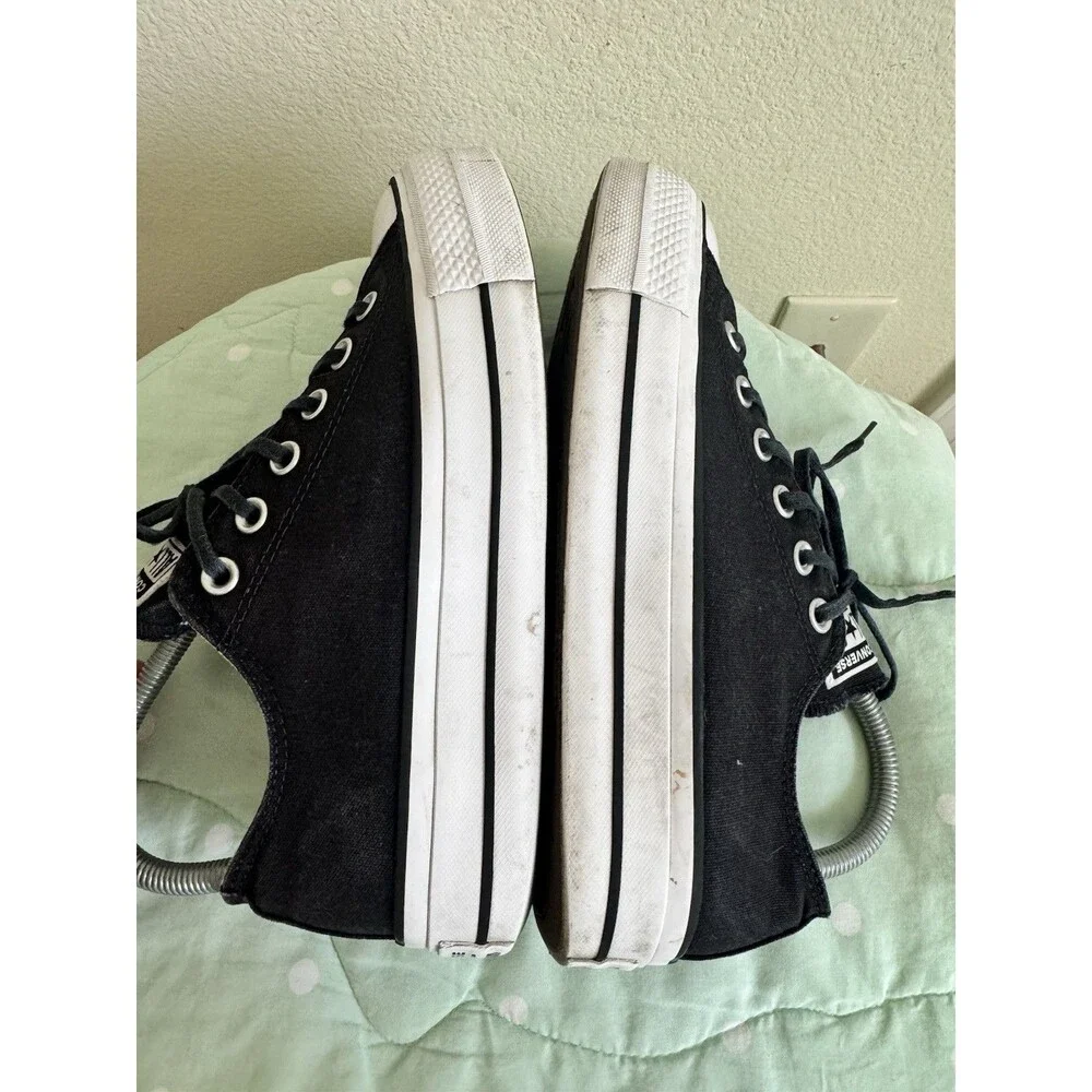 Converse Chuck Taylor All Star Lift Low Top Sneakers Black/White 560250F size 8